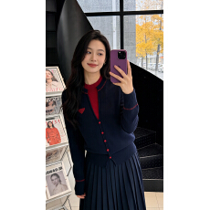 批发撞色拼接圆领长袖假两件针织衫女2025年秋冬新款气质休闲显瘦上衣