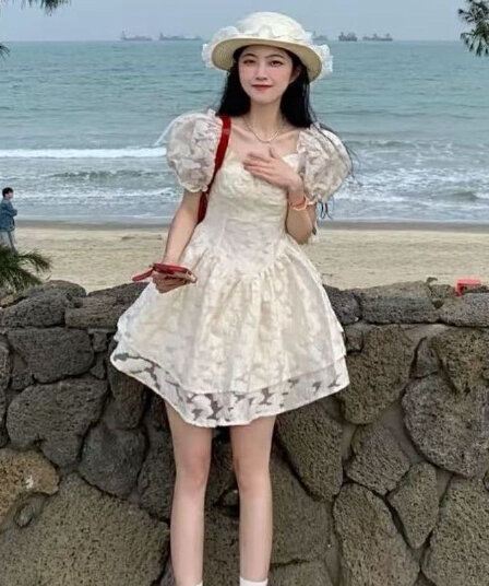 여름 여성 의류 프랑스식 레트로 허리 수축 고급 센스 품격 거품 소매 공주 드레스 부드러운 바람 퍼프 점프 슈트 치마