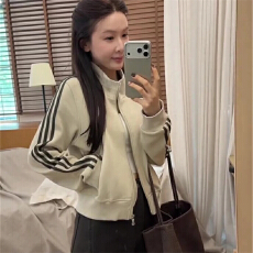 批发三条杠立领女士卫衣女装春秋2026新款小个子短款上衣拉链开衫<b class='q'>外套</b>