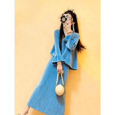 批发高级感大方得体穿搭一整套气质绝美小香风蓝色灯芯绒上衣裙子套装
