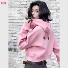 批发粉色<b class='q'>小熊</b>刺绣连帽<b class='q'>卫衣</b>冬季独特漂亮超好看温柔减龄宽松慵懒风上衣