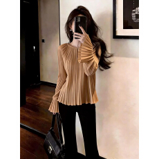 批发喇叭袖设计感圆领深驼色上衣2026年春季女装新款洋气别致百搭小衫