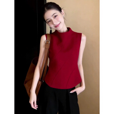 复古新中式设计感红色无袖马甲女轻奢风修身显瘦气质上衣大码通勤