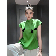 批发绝美新中式绿色小猫印花盘扣短袖上衣女2026夏季宽松时尚洋气衬衫