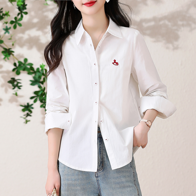 실사 2026 년 봄 새로운 여성 의류 배색 트로이 목마 자수 캐주얼 다용도 폴로 칼라 순면 긴팔 셔츠