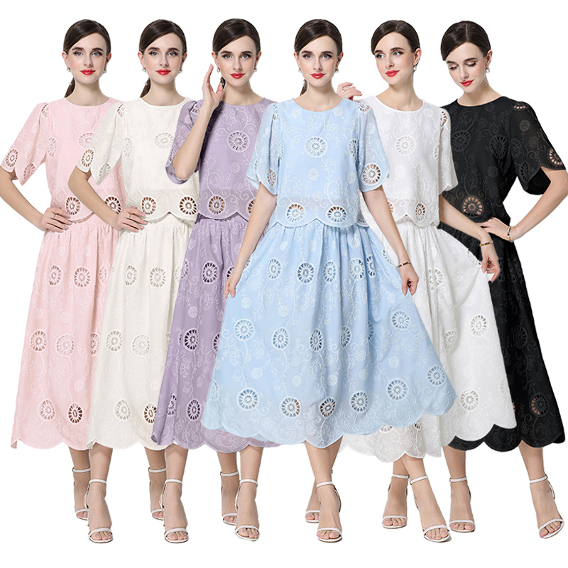 RY3422# 实拍-新品圆领镂空刺绣上衣+高腰半身刺绣套裙