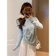批发浅蓝色卷边打底衫女2025春秋圆领套头内搭上衣奶fufu软糯针织毛衣