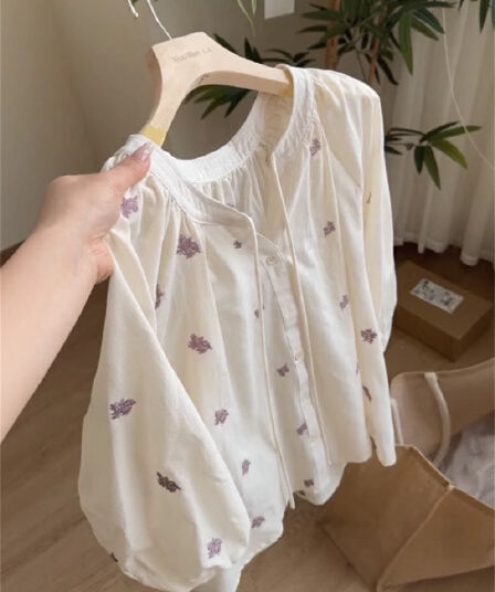 프랑스식 라운드 넥 전원 바람 꽃 레이스업 여성 셔츠 봄 가을 새로운 루즈핏 슬림해 보이는 셔츠 다용도 맨위