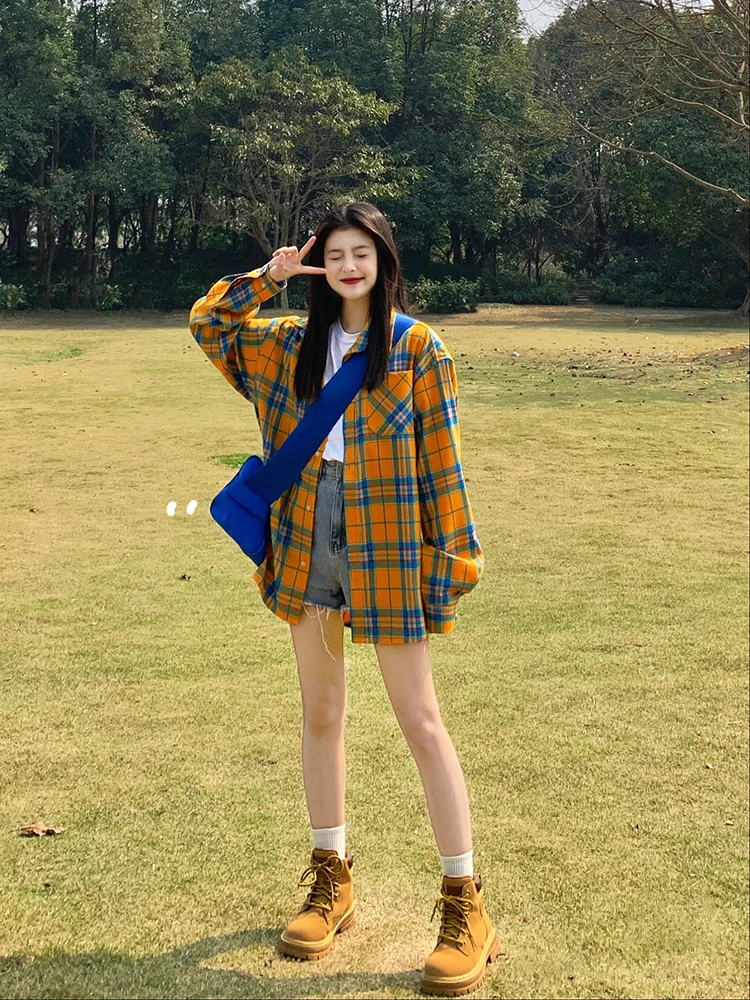 황색 격자 무늬 셔츠 디자인 센스 고급 2026 새로운 루즈핏 커플 캐주얼 BF 바람 이른 봄 chic 맨위 트렌디