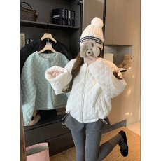 批发实拍<b class='q'>大码</b>韩版宽松<b class='q'>大码</b>韩版秋冬防风保暖菱格拉链棉衣<b class='q'>女</b><b class='q'>外套</b>