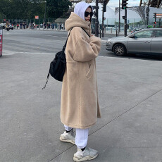 批发东大门<b class='q'>秋</b>冬超保暖小颗粒羊羔绒大衣2025连帽学生长款加厚风衣外套