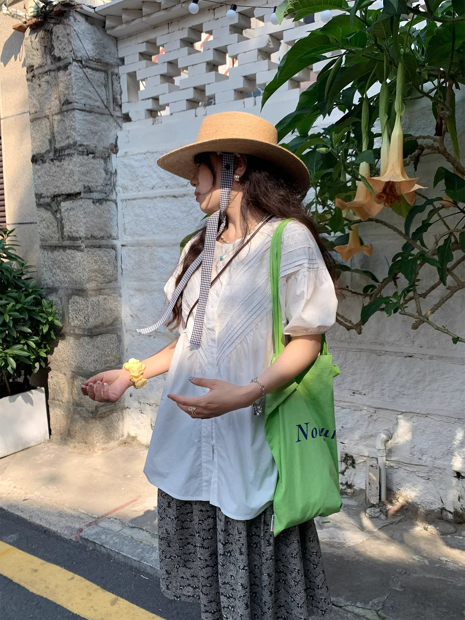 무고한 와 썩은 일본식 레이스 조각 여름 문예 반팔 루즈핏 레트로 여성 셔츠 여름 새로운