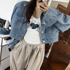 批发现 经典翻领做旧大口袋牛仔外套