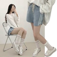 批发现  三条纹运动背带牛仔短裤2色