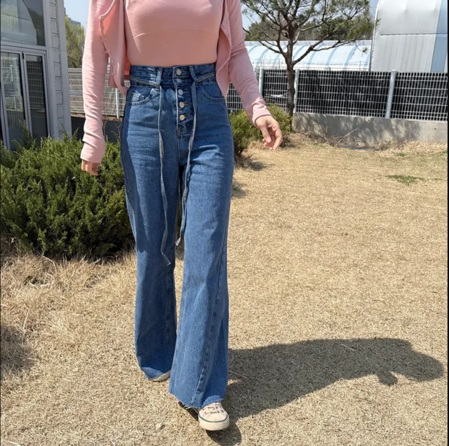 지금 레트로 거친 가장자리 스트레이트 루즈핏 기타 버클 슬림해 보이는 포함 벨트 화이트 파란색 청바지