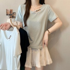 批发实拍<b class='q'>大码</b>~2026夏季斜肩串珠镂空百搭U领收腰显瘦褶皱<b class='q'>打底衫</b>上衣女