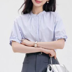 批发减龄去班味 蓝色短袖<b class='q'>衬衫</b>女大学生圆领通勤<b class='q'>衬衣</b>女款夏上衣