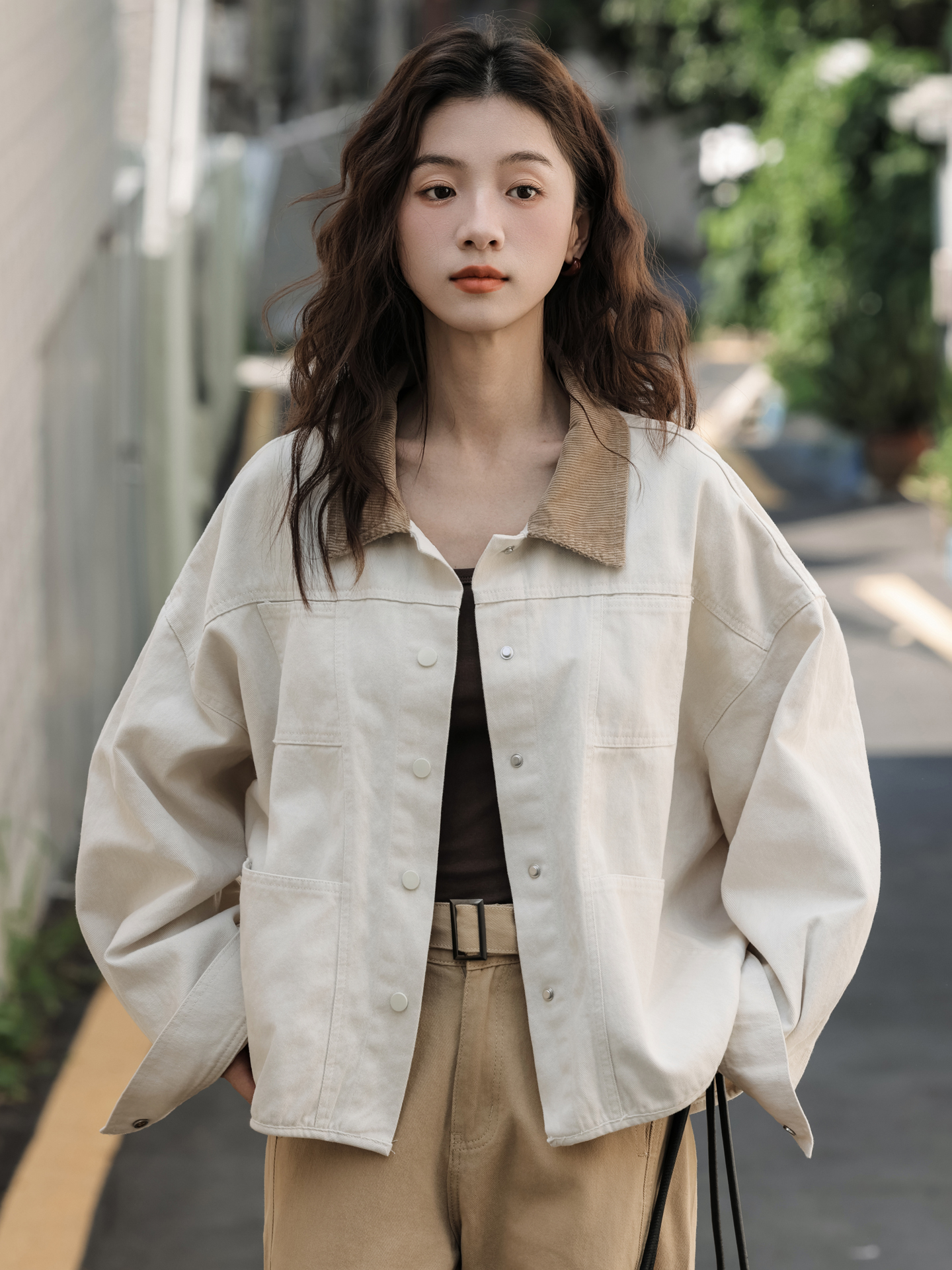 한 부서 미니멀리즘 패치워크 코듀로이 폴로 칼라 디자인 재킷 여성 코트 2026 봄 새로운 레트로 워크웨어 맨위
