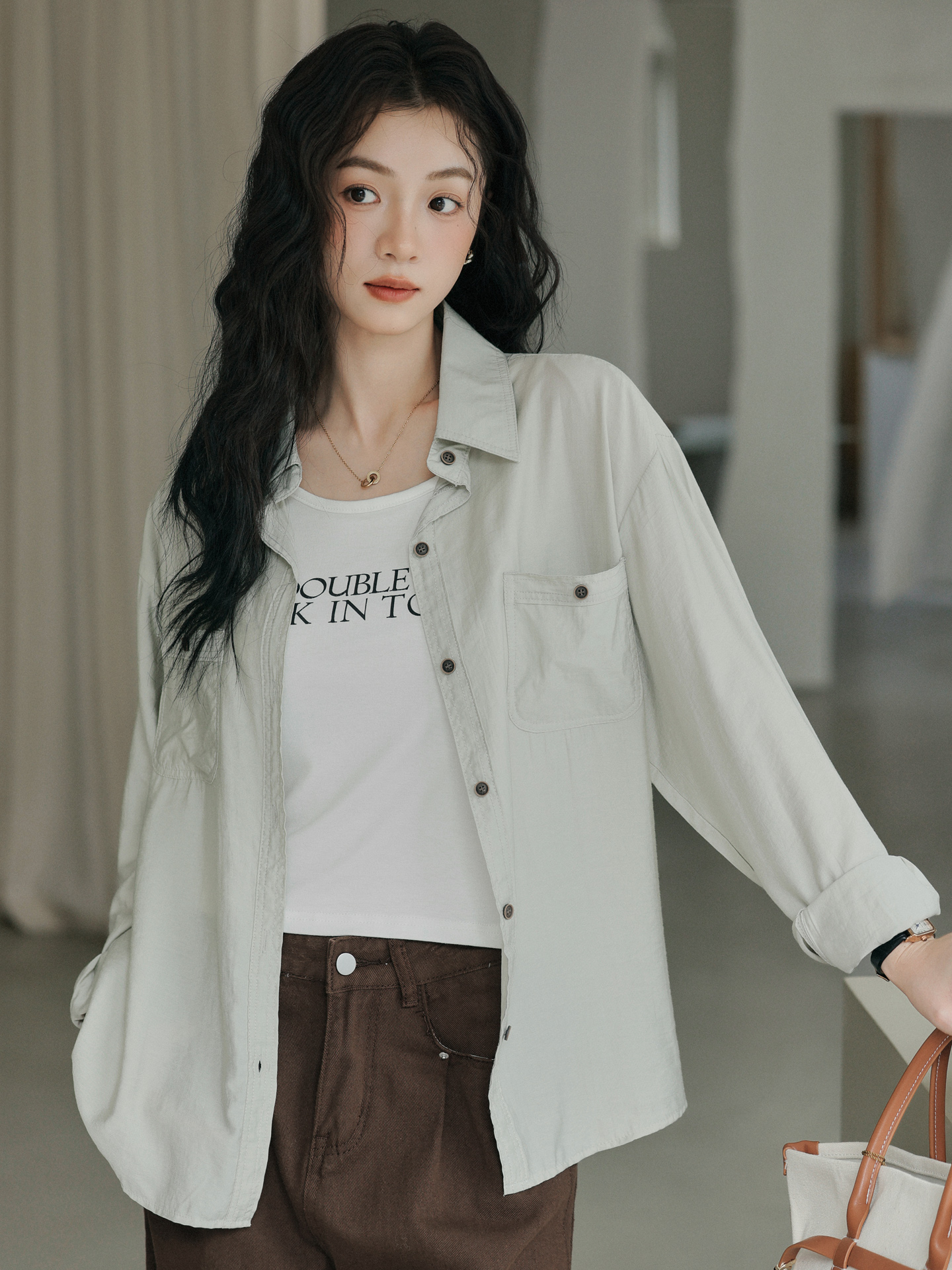한 부서 미니멀리즘 다용도 셔츠 오픈 가디건 여성 2026 봄 새로운 출퇴근 싱글 줄 버튼 셔츠 투피스 조끼