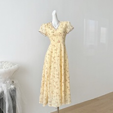 批发V领刺绣短袖黄色碎花连衣裙女收腰<b class='q'>显瘦</b>绑带过膝长裙