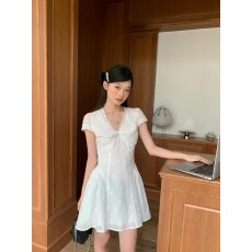 批发初恋小白裙连衣裙少女夏季花边蕾丝收腰小个子减龄显瘦裙子连衣裙