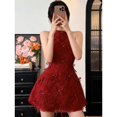 批发红色挂脖蕾丝圣诞连衣裙2026春夏新款高级感年会礼服短款裙子<b class='q'>女</b>装