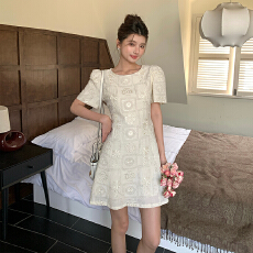 批发十三行品质  新款法式复古重工亮片刺绣短袖修身时尚<b class='q'>连衣裙</b>