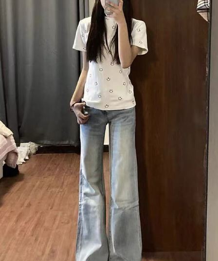 하늘색 청바지 여성 루즈핏 도루 센스 배 종류 슬림해 보이는 바닥 청소 나팔 바지