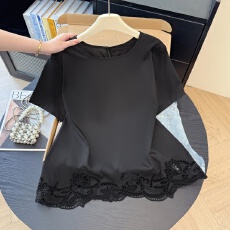 批发实拍今年流行的女装法式绝美<b class='q'>夏</b>季薄款下摆镂空钩花花边短袖小衫