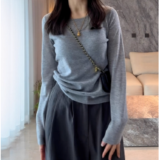 批发<b class='q'>大码</b>女装灰色圆领正肩长袖针织衫早秋新款胖mm显瘦内搭打底衫上衣