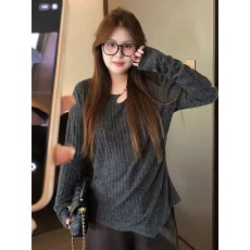 批发<b class='q'>大码</b>设计感链条黑色针织打底衫女秋季胖mm收腰巨显瘦内搭外穿上衣