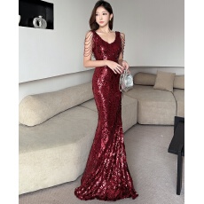批发8138 实拍性感亮片吊带亮闪闪晚礼服裙子轻奢小众高端party<b class='q'>小礼服</b>