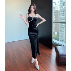 批发 实拍性感金丝绒长款高开衩打底吊带礼服连衣裙