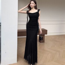 批发 实拍人鱼缪斯 海边度假连衣裙气质褶皱显瘦包臀长裙