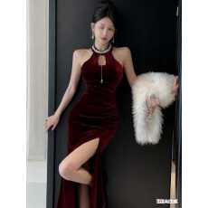 批发 实拍丝绒挂脖修身显瘦打底无袖内搭长裙礼服