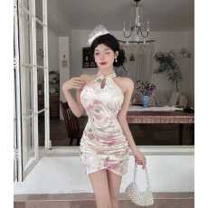 批发 实拍立领无袖丝绒修身显瘦挂脖旗袍连衣裙短款