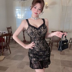 批发 实拍吊带v领蕾丝包臀性感夜店修身辣妹连衣裙女