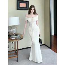 批发  吊带连衣裙女春夏季花朵海边度假气质长裙性感纯欲裙子