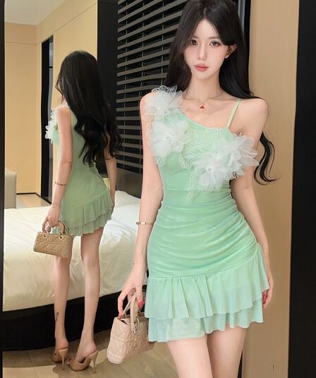실사 부드러운 바람 숙녀 품격 망사 주름 꼬집기 허리 비스듬한 어깨 슬립 드레스