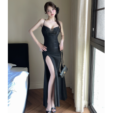 批发 实拍御姐风辣妹性感挂脖吊带修身包臀鱼尾连衣裙