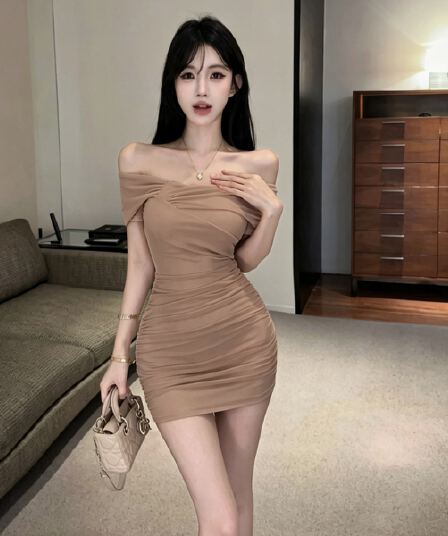 실사 순수한 욕망 바람 주름 튜브탑 드레스 여름 프랑스식 천 골드 품격 아름다운 슬림해 보이는 짧은 치마