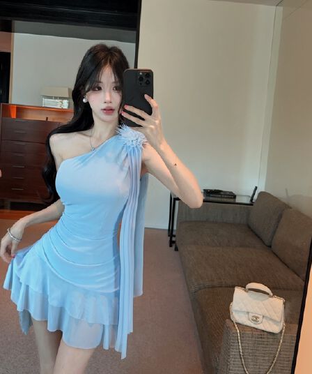 실사 비스듬한 어깨 3 차원 꽃 리본 드레스 허리 주름 허리 수축 패치워크 망사 밑단 핫걸