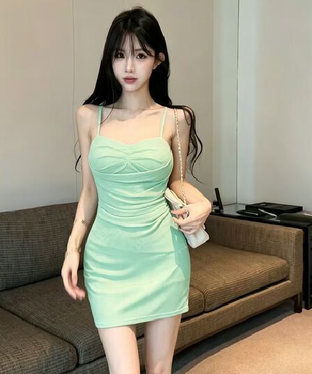 실사 프랑스식 로얄 자매 빛 요리 한 바람 섹시함 튜브탑 슬립 섹시함 타이트 허리 수축 주름 장식 타이트 스커트 미니 스커트