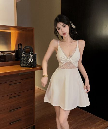 실사 프랑스식 레트로 레이스 드레스 휴가 여름 홀로우 아웃 품질 예복 해변가 해변 요정 치마