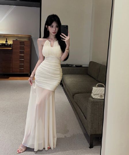 실사 로얄 자매 섹시함 바람 금속 장식 행침 목 드레스 몸매 가꾸기 슬림해 보이는 품격 인어 꼬리 스커트