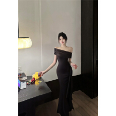 批发实拍欧美两种穿法一字肩连衣裙女御姐高级<b class='q'>长裙</b>晚宴年会黑色<b class='q'>礼服</b>裙
