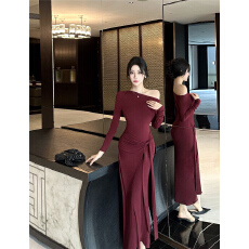 批发实拍性感辣妹风斜领露肩修身连衣裙高级感绑带收腰气质<b class='q'>长裙</b>子