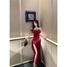 批发实拍绝美御姐性感一字肩开叉晚<b class='q'>礼服</b>裙女夏季高级感气质宴会长裙子