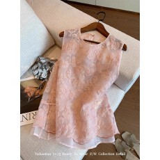 批发新中式提花刺绣网纱无袖上衣女夏季新款气质圆领温柔国风盘扣背心