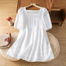 批发实拍文艺方领泡泡袖白色<b class='q'>连衣裙</b>女夏宽松娃娃裙肌理感小个子初恋裙